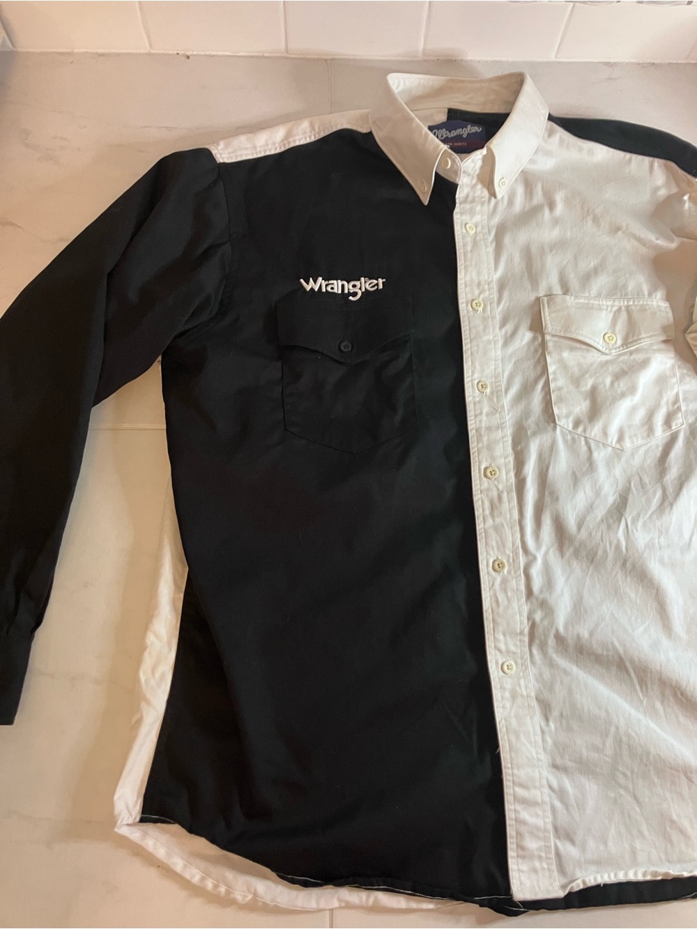 Wrangler Black and White Split-Front Button-Down Shirt. Cowboy / rodeo style.